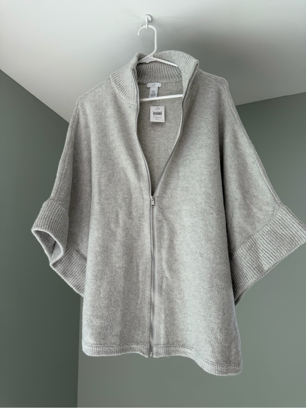 I. Jill Women's Light Gray Zip-Front Knit Poncho Sweater
